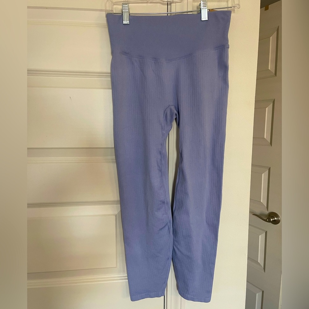 VS Pink New Ribbed 7/8 Leggings